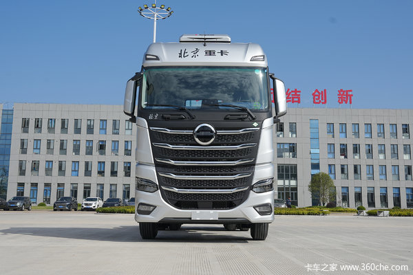 北京重卡 追梦 舒适版 580马力 6X4 LNG自动档牵引车(BJ4250G6CP)