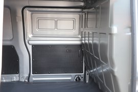 五菱EV50 电动封闭厢货货箱图片