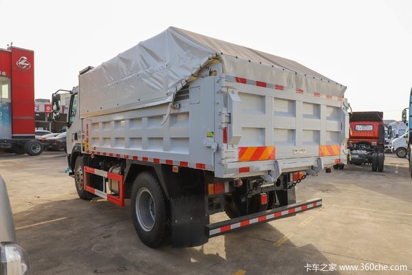 东风柳汽 乘龙L3 220马力 4X2 4.5米自卸车(LZ3180M3AC1)
