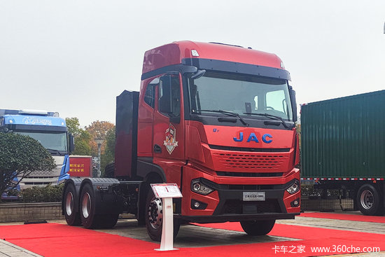 江淮 超越q7重卡 25t 6x4 纯电动牵引车(hfc4259ev01)391.6kwh