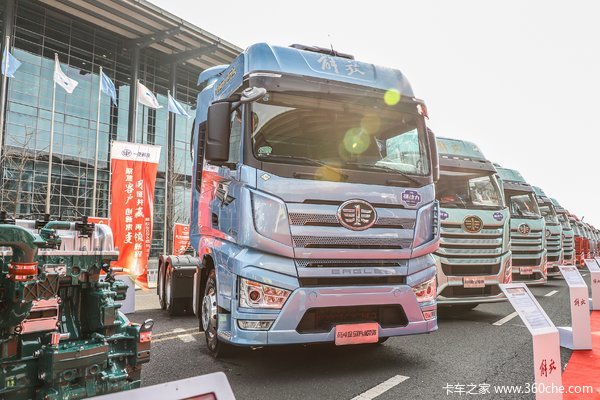 限时特惠，上海解放天然气J7牵引车系列疯狂促销中