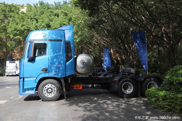 欧曼GTL牵引车天津市火热促销中 让利高达3万