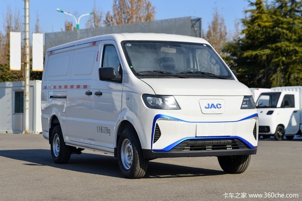 江淮 蓝猫M2 PLUS 2023款 国轩精英版 3.2T 2座 5.39米纯电动厢式运输车41.93kWh