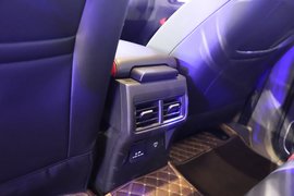 豪沃S9 皮卡驾驶室                                               图片