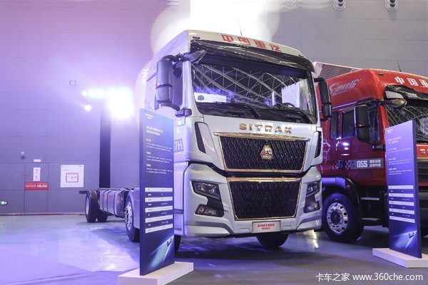 中国重汽 汕德卡SITRAK G7H 350马力 6X2 9.6米AMT自动档仓栅式载货车