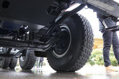 东风柳汽 乘龙H5V 430马力 8X4 5.8米自卸车(LZ3311H7FC1)