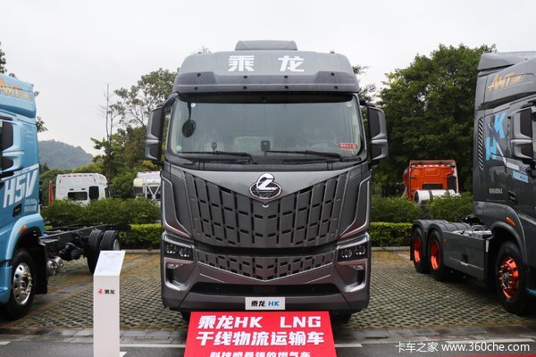 东风柳汽 乘龙HK 600马力 6X4 AMT自动档牵引车(LZ4252H7DC1)