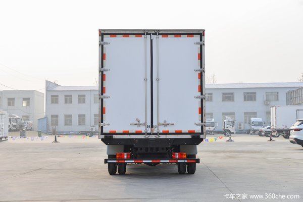 中国重汽HOWO 悍将 170马力 4X2 4.1米冷藏车