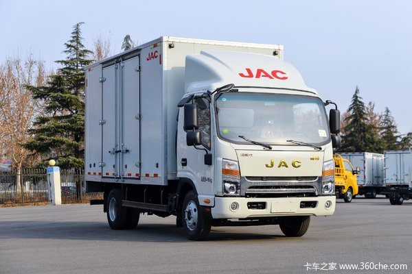 江淮 帅铃q6 160马力 4.