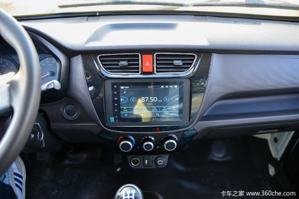 祥菱M2载货车洛阳市火热促销中 让利高达0.5万