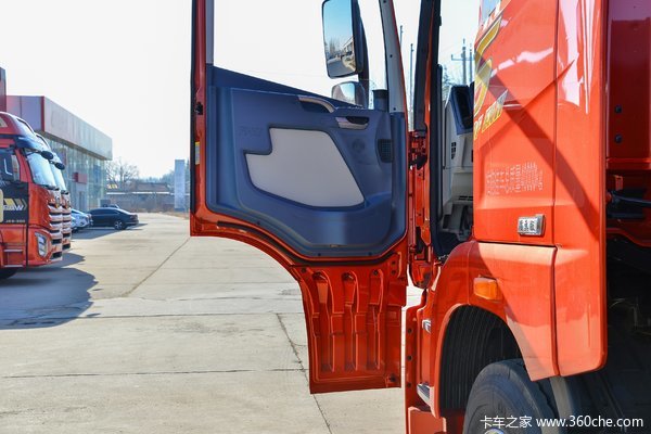 青岛解放 JH6重卡 质惠版 480马力 6X4 LNG牵引车(带液缓)(CA4250P25K2T1NE6A80)