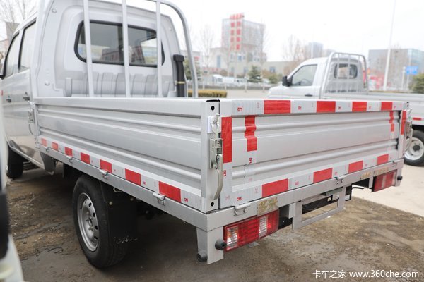疯狂促销，直降0.5万！上海多米载货车系列优惠价