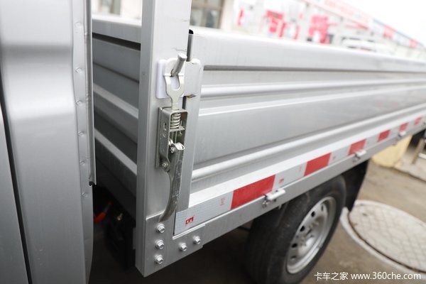 疯狂促销，直降0.5万！上海多米载货车系列优惠价