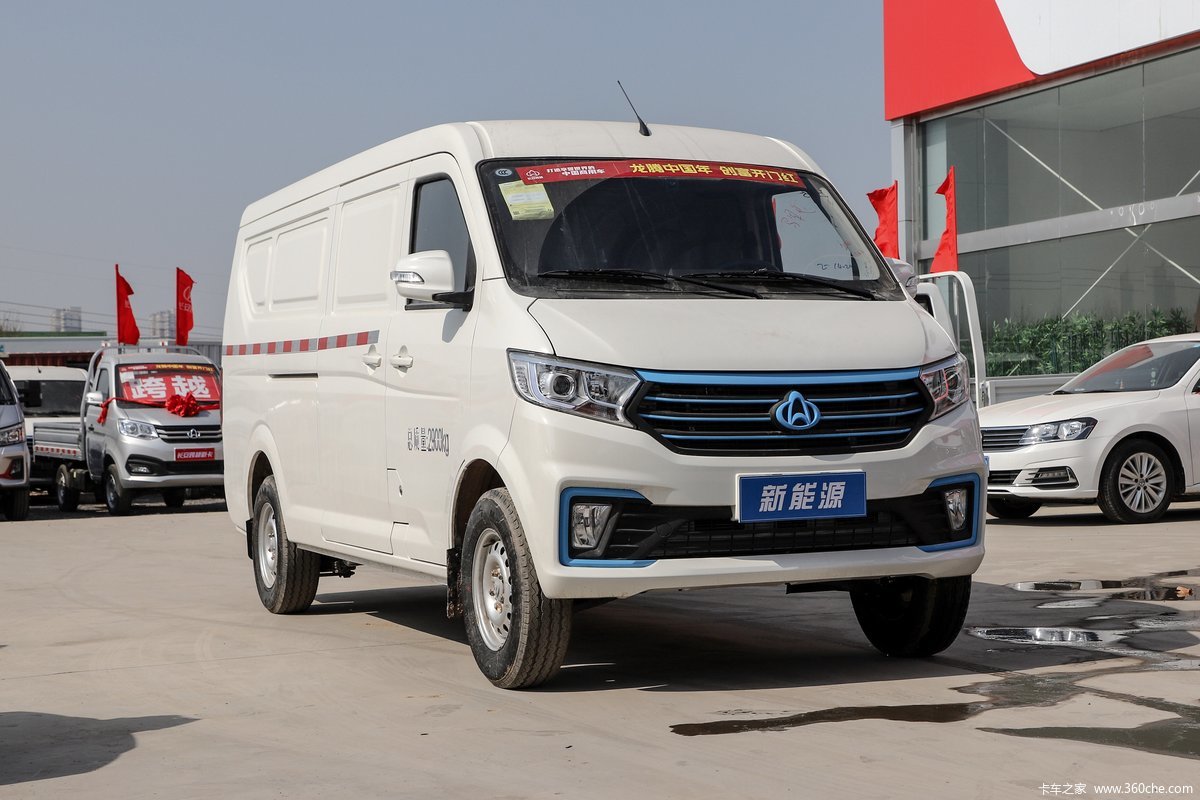 长安跨越 跨越星V7EV 2022款 标准型 2.9T 2座 4.8米纯电动封闭货车41.86kWh