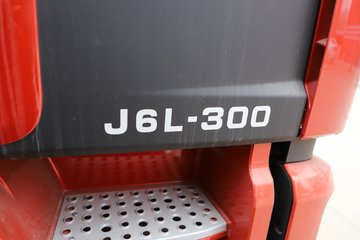 һ J6L 300 4X2 6.75ػ(CA1181P62K1L4E6)ͼƬ