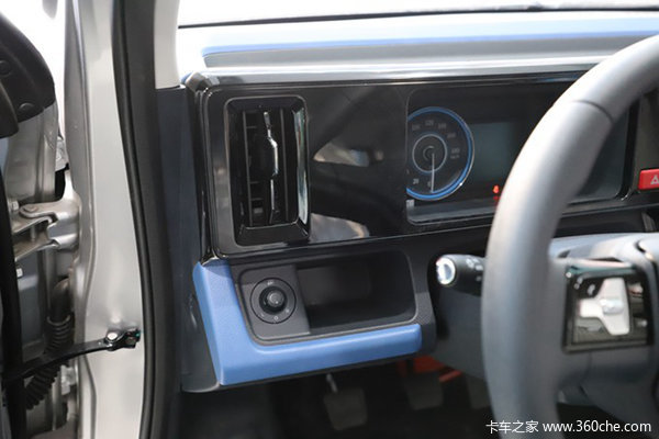 祥菱Q一体式载货车沈阳市火热促销中 让利高达0.3万