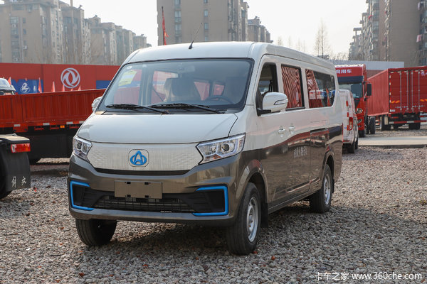 长安跨越 跨越星V7EV 豪华型 2.5T 9座 4.8米纯电动多用途乘用车(对开门)50.38kWh