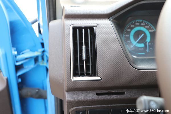 顺威小卡载货车揭阳市火热促销中 让利高达0.1万