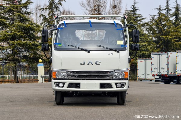 上海海航汽销新车到店 上海康铃H5载货车仅需8.88万元