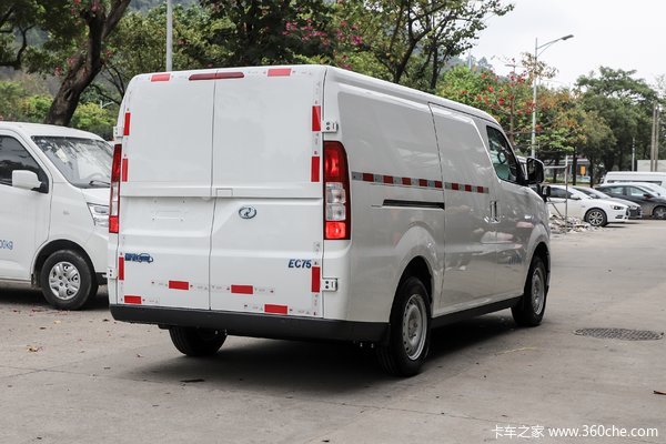 深圳亿鑫一级批发8.XX瑞驰EC75电动面包车，0利息，大量现车