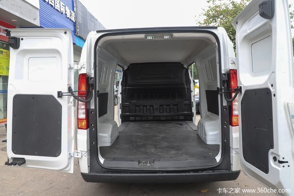 五一特价！瑞驰EC75优惠4.98万7个立方0首付低月供深圳亿鑫