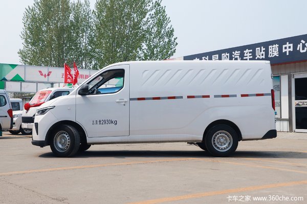 新车到店 济宁市五菱扬光电动封闭厢货仅需7.18万元