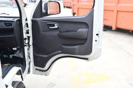 祥菱M1 冷藏车驾驶室                                               图片
