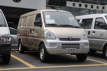 五菱 荣光EV 基本型 2.4T 2座 4.49米纯电动封闭货车(亮米黄)41kWh