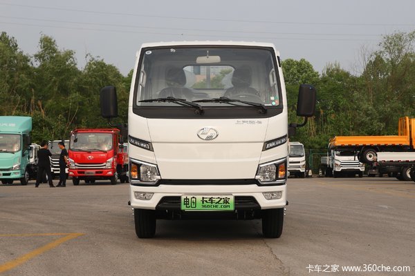 上汽跃进 福星ES80 4.3T 3.8米单排纯电动厢式小卡(SH5047XXYPCEVNZ3)55.7kWh