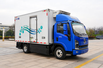 质子汽车 白景 3.9米燃料电池单排冷藏车(SX5049XLCFCEV341M2)21.024kWh