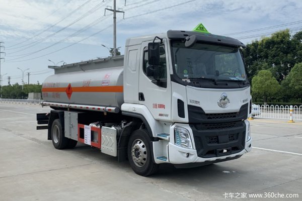 东风柳汽 乘龙H5 270马力 4X2 运油车(楚飞牌)(CLQ5181GYY6LZ)