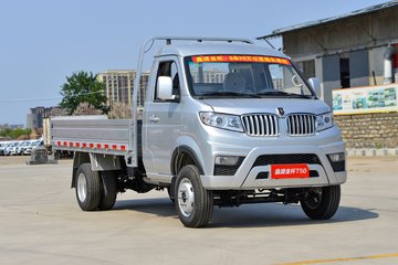 金杯 T5 2023款 标准型 1.6L 123马力 汽油 3.2米单排栏板微卡(国六)(JKC1034D6LD)