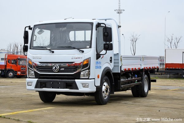多利卡D6载货车武汉市火热促销中 让利高达0.6万