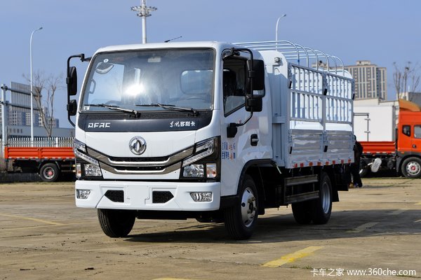 多利卡D5载货车武汉市火热促销中 让利高达0.5万