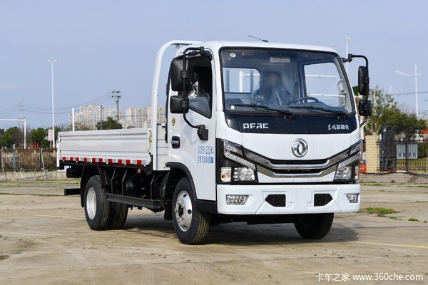 多利卡D5载货车武汉市火热促销中 让利高达0.6万