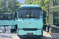 零一汽车 小满E660 标载版 6X4 纯电动牵引汽车(STQ4258L09Y8SBEV)350kWh