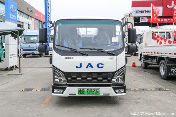 江淮 领跑EV3 4.5T 4.18米单排纯电动栏板轻卡(HFC1041EV1Q)63.75kWh