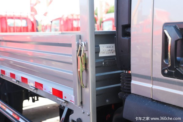 巴音郭楞蒙古自治州悍将载货车系列打折优惠降0.2万，赶快抢购！