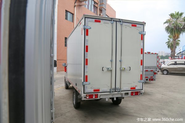 优惠0.1万 重庆市新豹T3载货车火热促销中