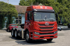 480马力 6X4 LNG自动挡牵引车(CA4250P2K8T1NE6A80)