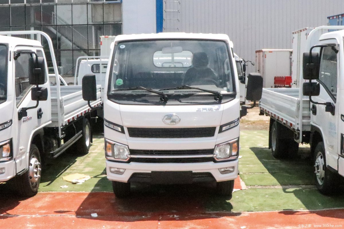 跃进 福星S100Q 2L 122马力 CNG 4.05米单排栏板小卡