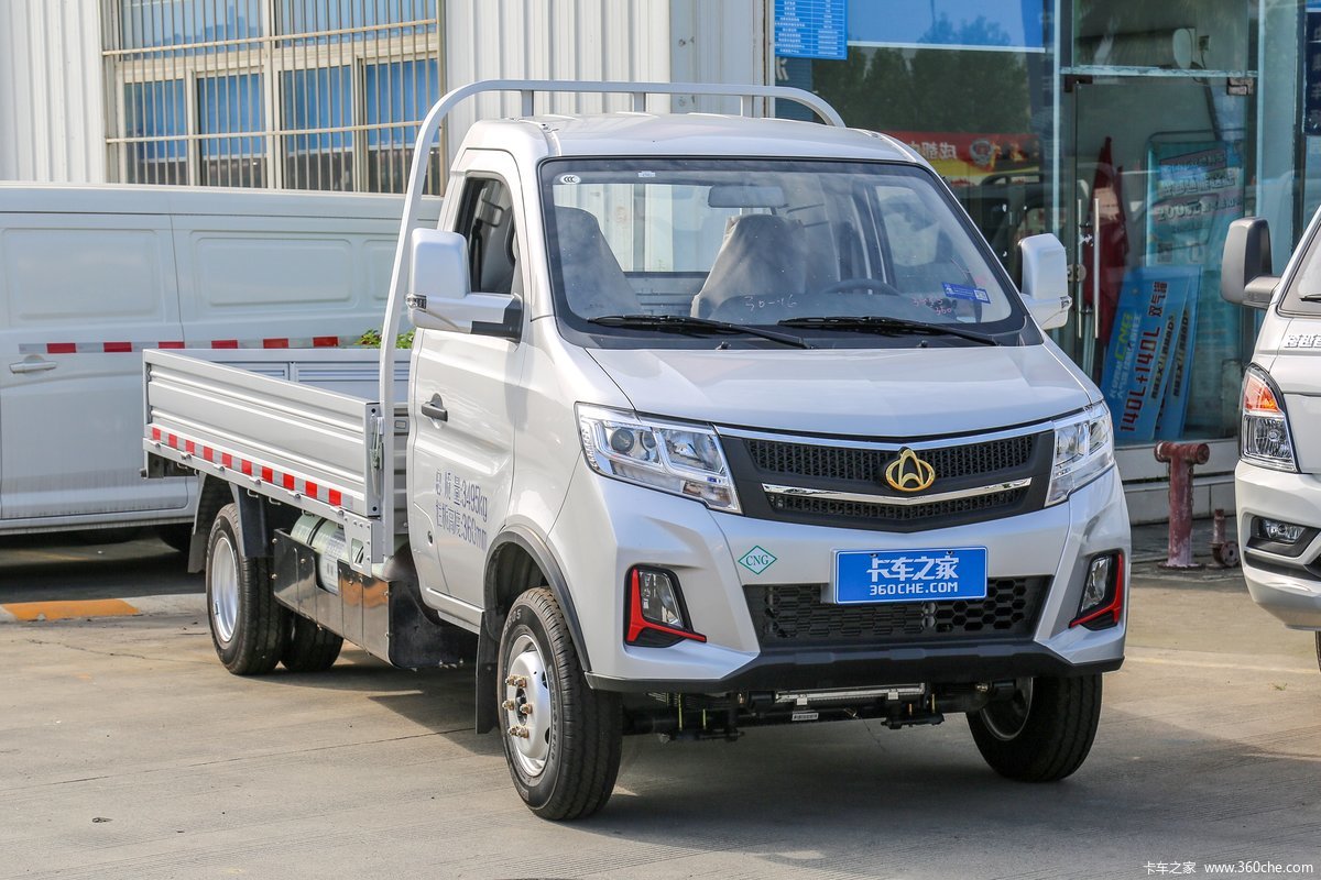 长安跨越王X3 PLUS 舒适型 1.6L 105马力 CNG 3.3米单排栏板微卡(带空调)