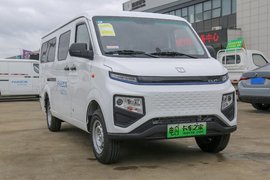 2025款 智慧版 6座 纯电动轻客 宁德时代41.86kWh