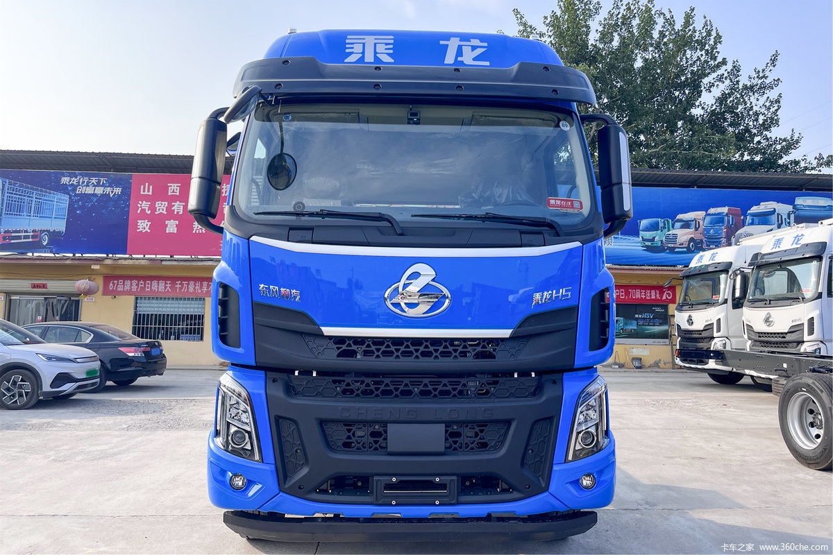 东风柳汽 乘龙H5 260马力 LNG 4X2 车厢可卸式载货车(9T后桥)