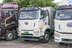 一汽解放 J6L 6X4 纯电动牵引车(CA4250P62T1BEVA3)391.68kWh