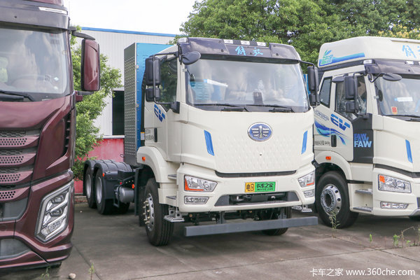 一汽解放 J6L 6X4 纯电动牵引车(CA4250P62T1BEVA3)350.07kWh