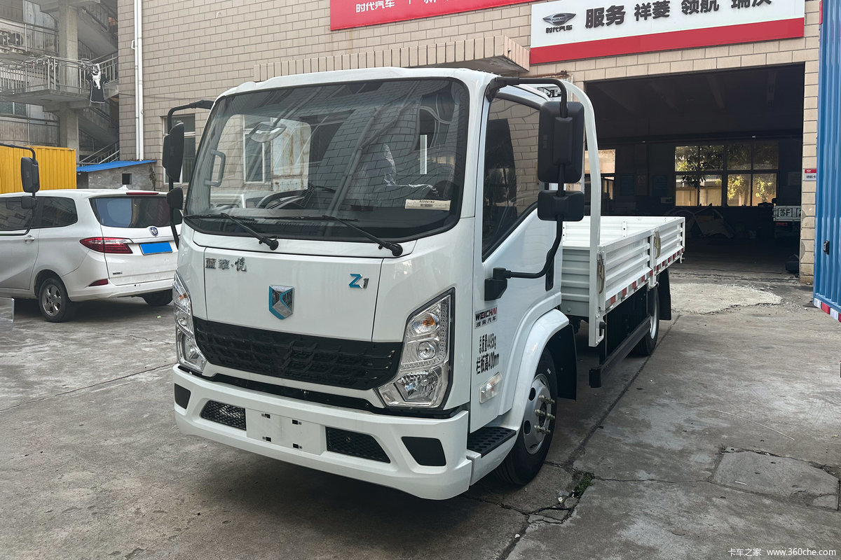 蓝擎汽车 悦EN 4.5T 4.18米单排纯电动栏板轻卡