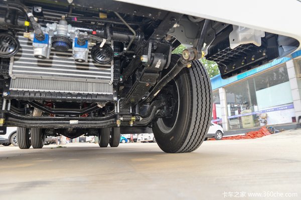 购时代领航M5载货车 享高达0.5万优惠