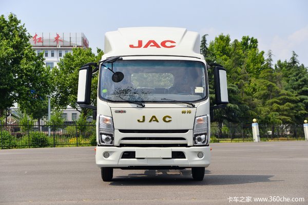 江淮 帅铃Q6 3.0L 129马力 CNG 3.82米排半厢式轻卡(HFC5045XXYP32N1C7NS)