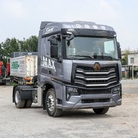 中国重汽 HOWO Max重卡 经典版 560马力 6X4 LNG自动档牵引车(液缓)(ZZ4257V424KF1L)